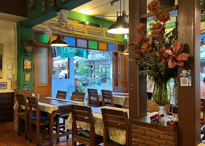Frühstückspension Baan Glang Soi Restaurant & Bangkok